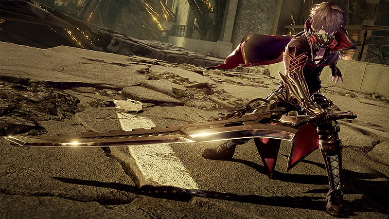 武器を使い分けて戦う『CODE VEIN』